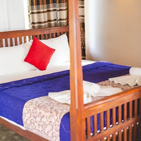 Harmony Beach Resort Тангалле Екстер'єр фото