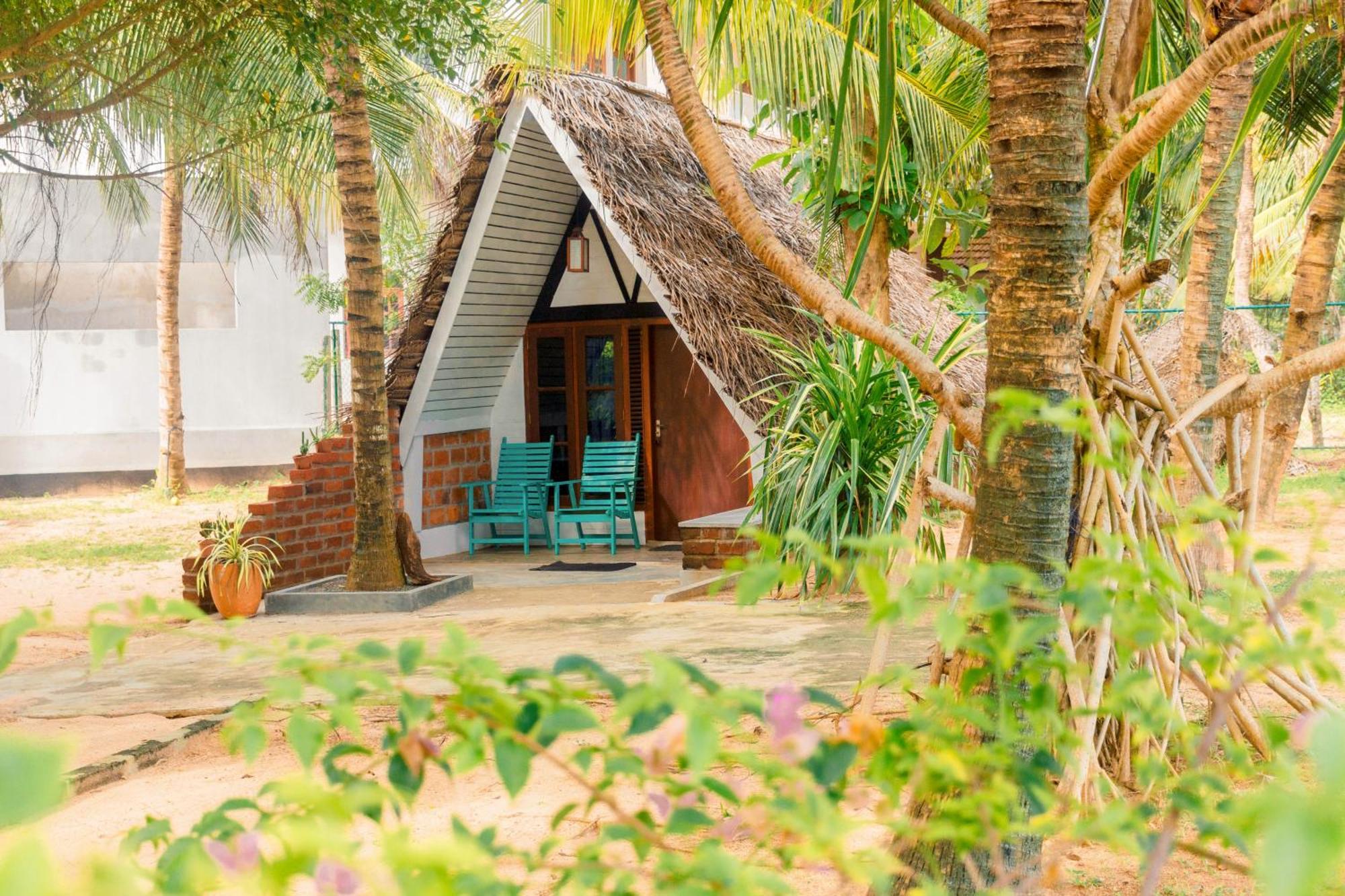 Harmony Beach Resort Тангалле Екстер'єр фото